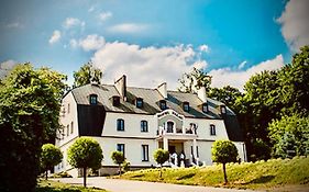 Hotel Pałac w Myślęcinku